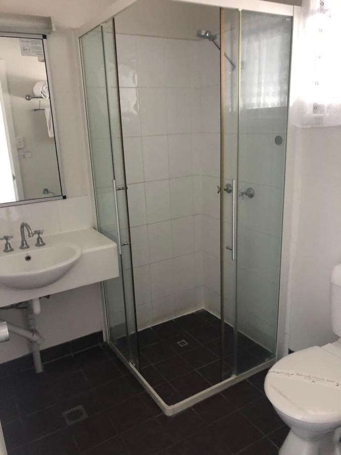 Mackay Motor Inn Экстерьер фото
