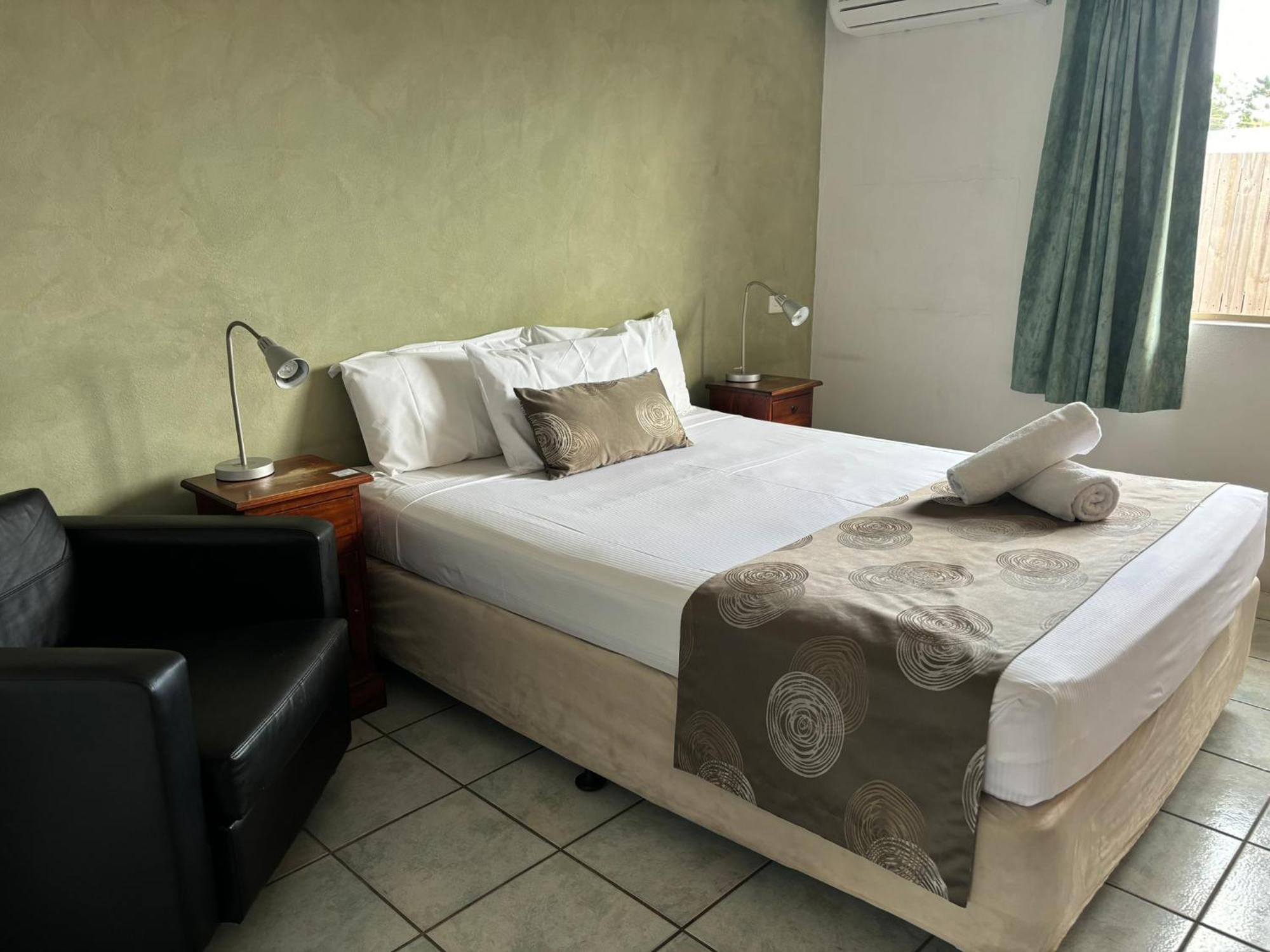 Mackay Motor Inn Экстерьер фото