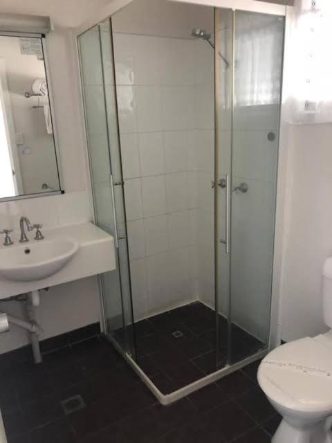 Mackay Motor Inn Экстерьер фото